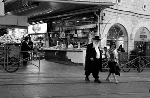 vor dem Mahane Yehuda Market